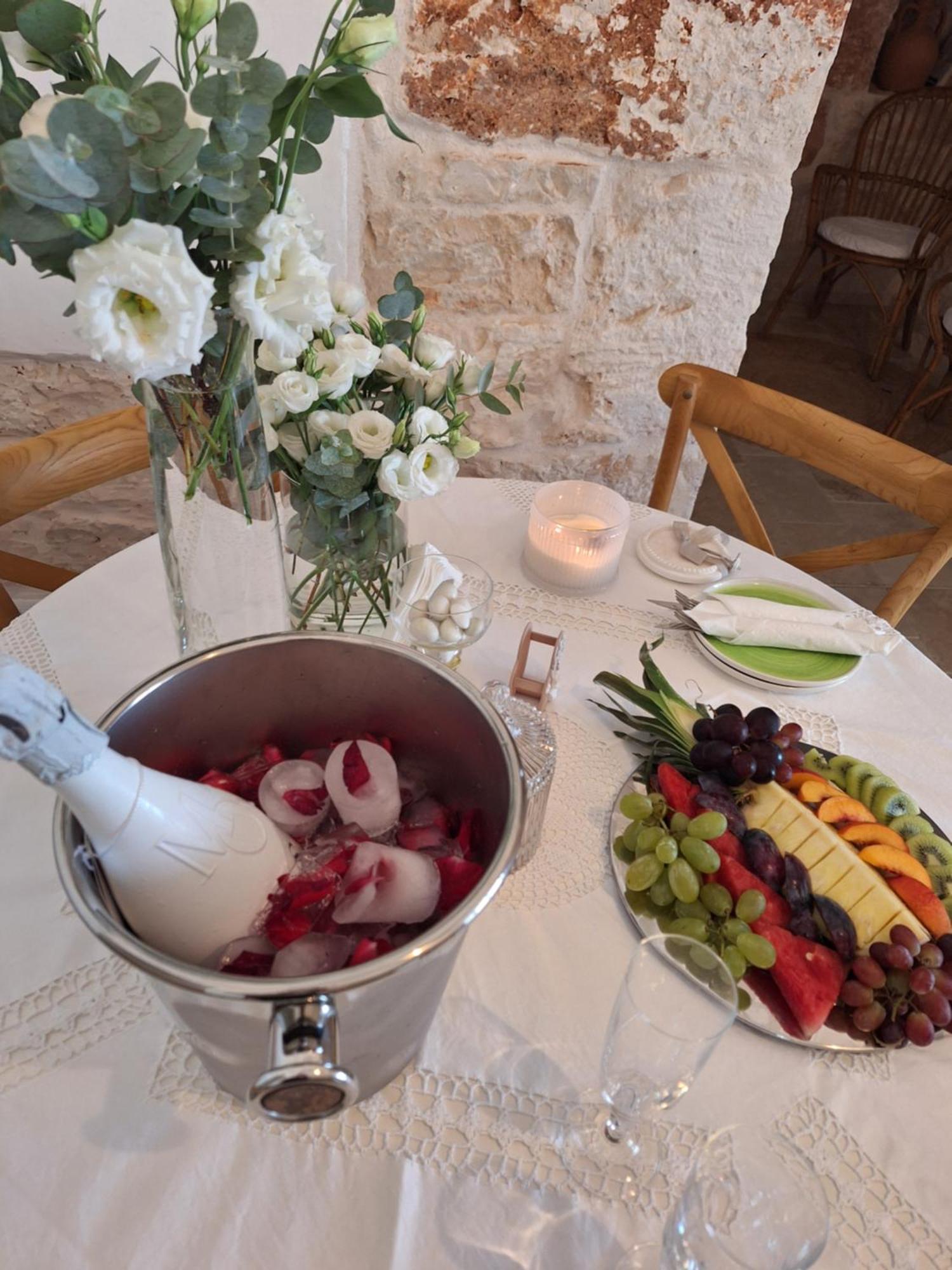 Holiday Home Trullo Antico Ostuni Buitenkant foto